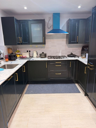 291, Sheppey Road, Dagenham photo 4