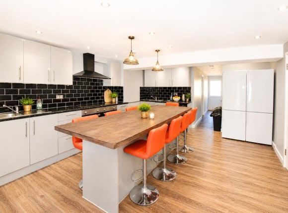 7 Bedroom House in CT2 7BU