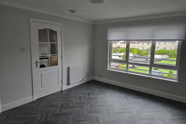 36, Millhall Court, Airdrie photo 2