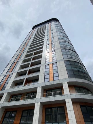 1-bed flat on 65, Furness Quay, Salford, £155,000