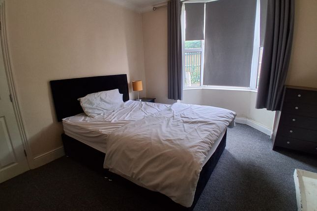 Room 1, 88 Elizabeth Terrace, Wisbech photo 2
