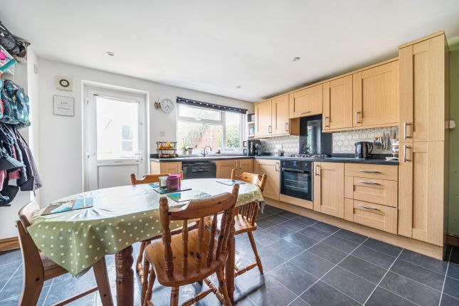 46 Mount Pleasant, Hayle Cornwall, Cornwall photo 3