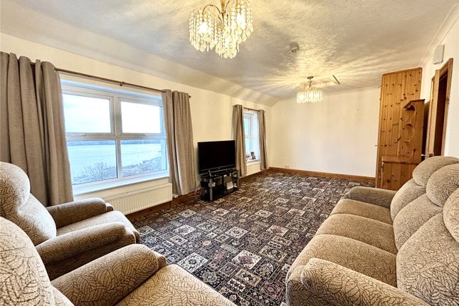 66, Cambrian Road, Milford Haven photo 4