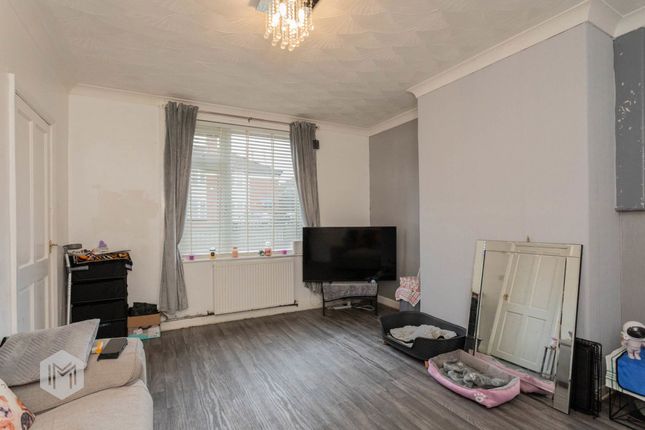 72 Pimlott Road, Bolton photo 2