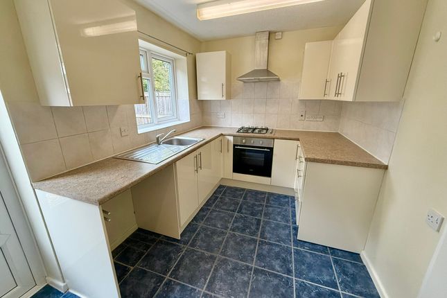 15, Vale View Gardens, Wincanton photo 4