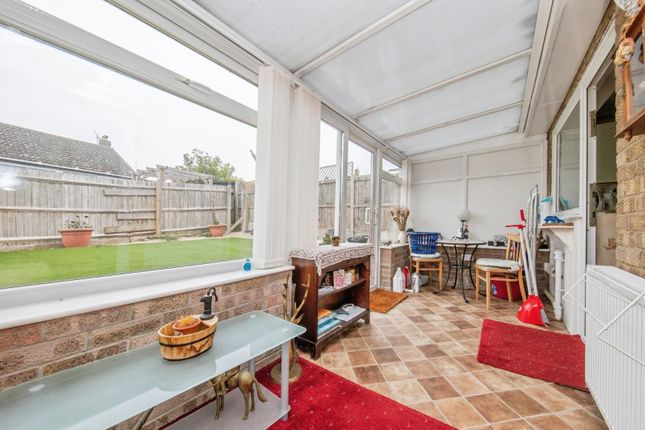 3, Allen Way, Clacton-on-Sea photo 5