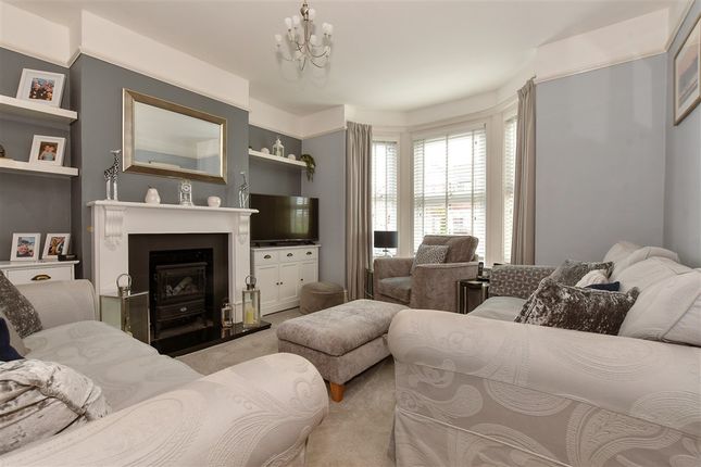 Little Preston Road Elmfield, Ryde photo 5