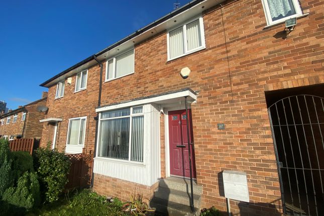 Thumbnail Property to rent in Butcher Hill, West Park, Leeds