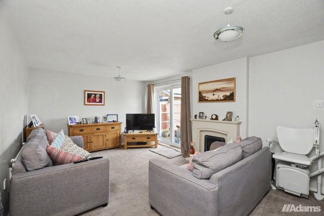 6, Cantley Close, Runcorn photo 4