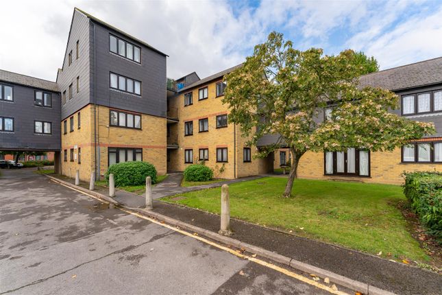 35 Kipling Court 2.Jpg