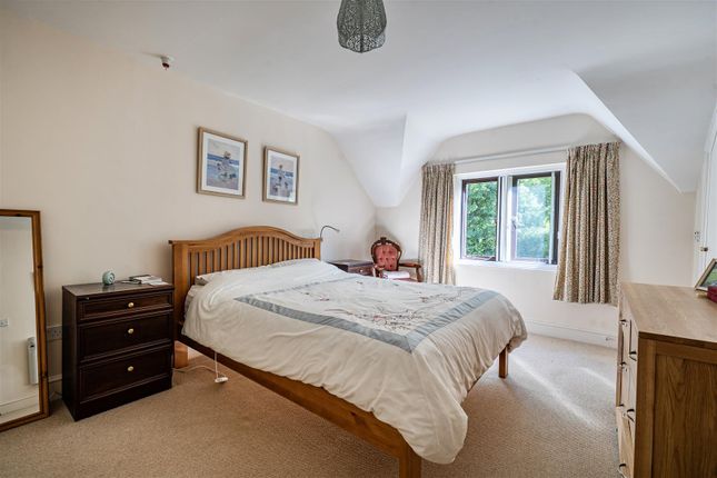 20 Manor Court, Swan Road, Pewsey photo 5