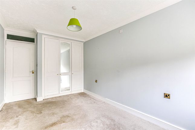 Flat for sale in Beatrice Road, Oxted, Surrey