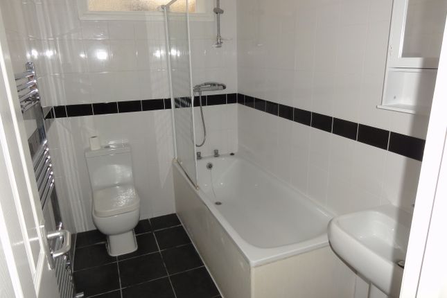 21A, Bulstrode Avenue, Hounslow photo 5