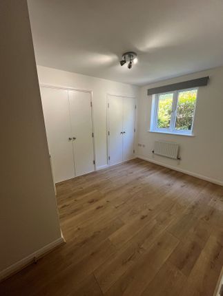 63 Gilbert Scott Court, Whielden Street, Amersham photo 3