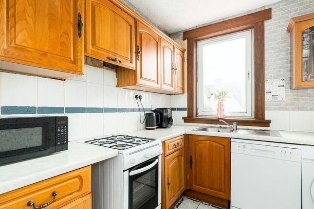 Longstone Crescent, Edinburgh photo 4