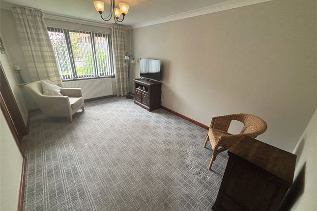 122, Easton Drive, Falkirk photo 3