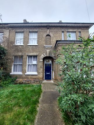 End terrace house to rent in Ware Road, Hertford