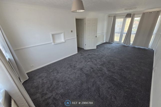 Turpin Avenue, Romford photo 4