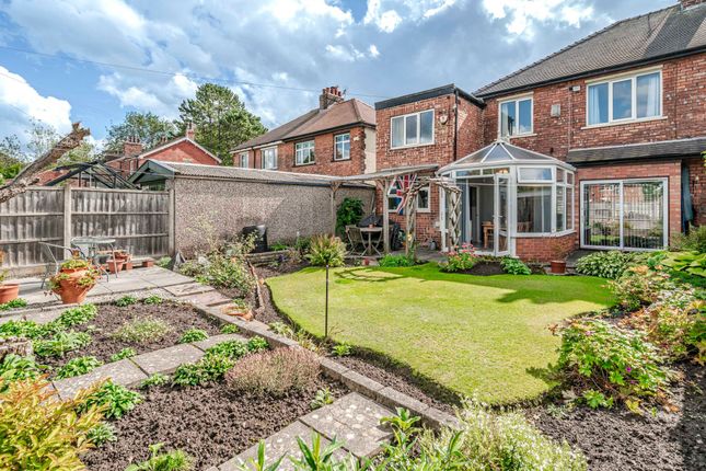 55 Church Road, Leyland photo 3