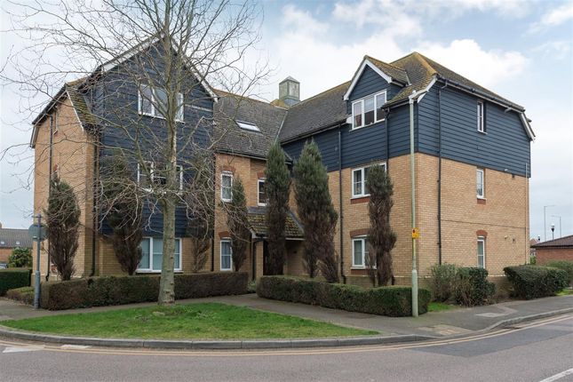 Flat for sale in Blackthorn Road, Hersden, Canterbury