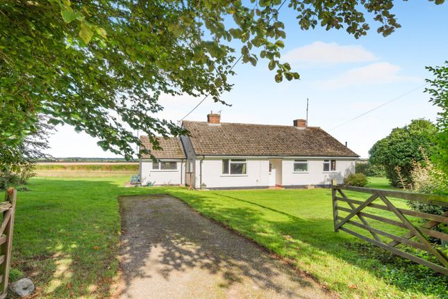 Field House Farm Bungalow,, Blakeney Road, Fakenham photo 3