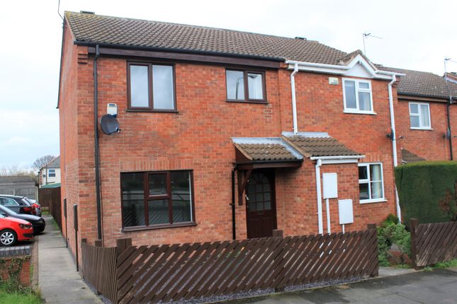 Thumbnail Semi-detached house to rent in Fairway Road South, Shepshed, Loughborough