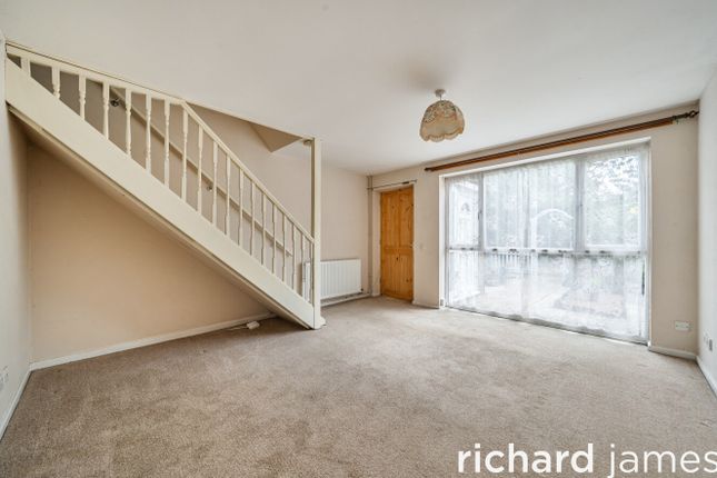 17, Aspen Close, Royal Wootton Bassett photo 4