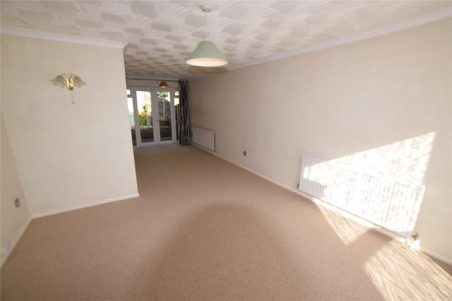 7, Clovelly Way, Orpington photo 2