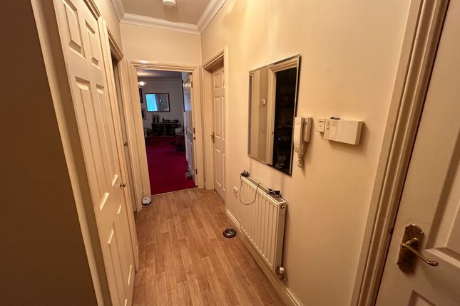 Flat for sale in King Henry Court, Deer Park Way, Waltham Abbey