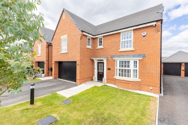 8Gainsboroughdrive-1.Jpg