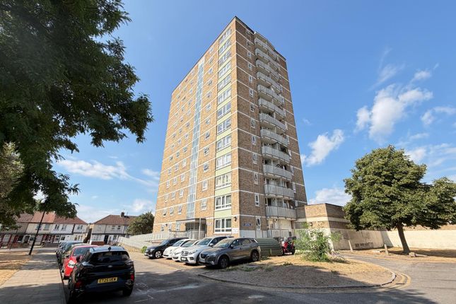 2-bed flat on 53, Sark House, Enfield, £150,000