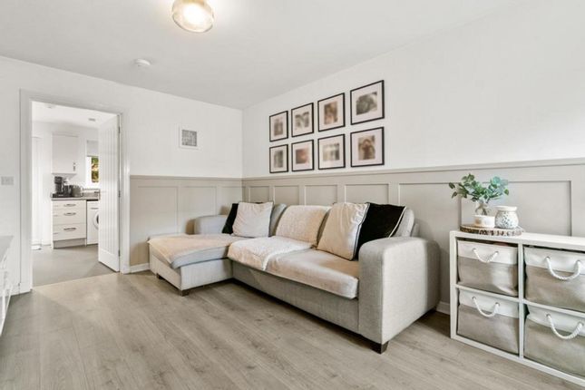 29 Rosemont Place, Glasgow photo 3