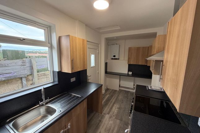 72, Haldane Terrace, Dundee photo 2