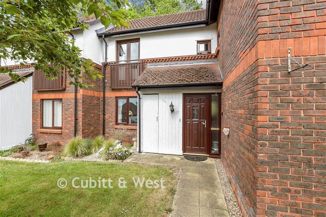 12, Bramble Close, Redhill photo 2