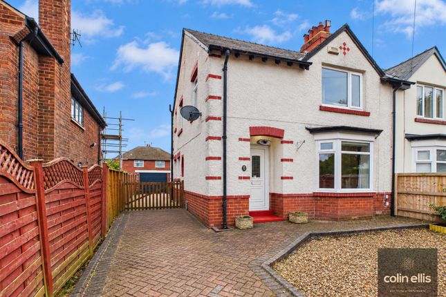 3-bed semi-detached on Coldyhill Lane, Scarborough, £240,000
