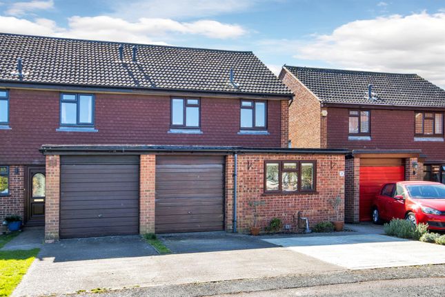 3-bed house on 28, Hawden Close, Hildenborough, £475,000