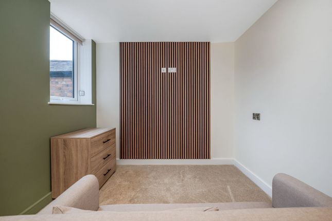 Room 4, 72 Stockbrook Road, Derby photo 4