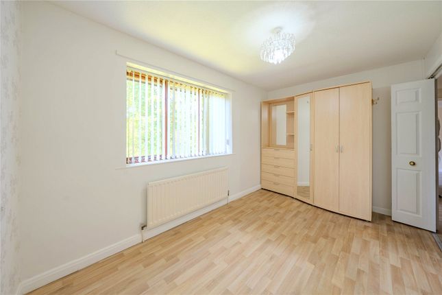 17, Maple Croft, Leeds photo 4