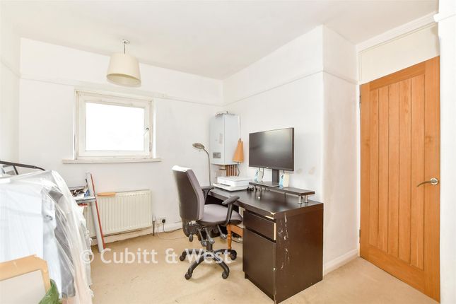 35, Peronne Road, Portsmouth photo 4