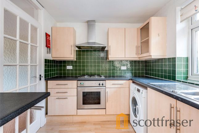 22, Swan Street, Witney photo 3