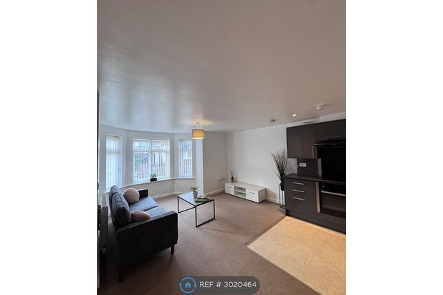 Flat, Victory House Victory Road, Clacton-On-Sea photo 4