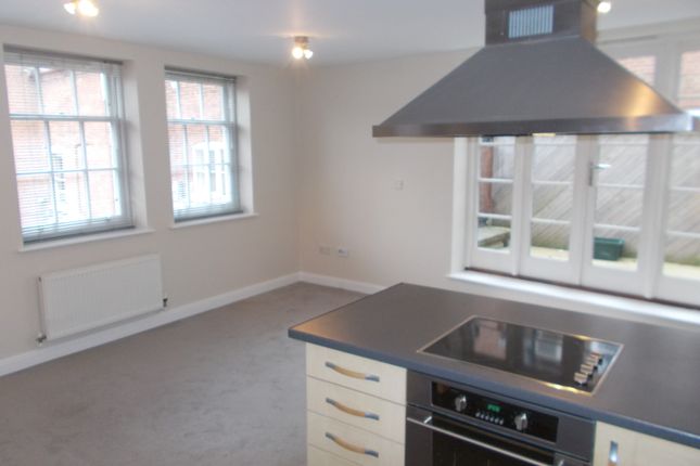 Flat 3, Lichfield photo 4
