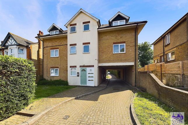 Thumbnail Flat for sale in Hastings Road, Maidstone