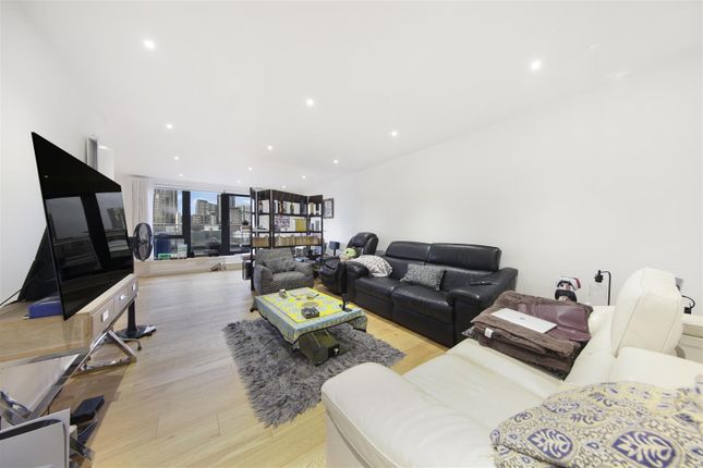 Waleorde Road, London photo 3