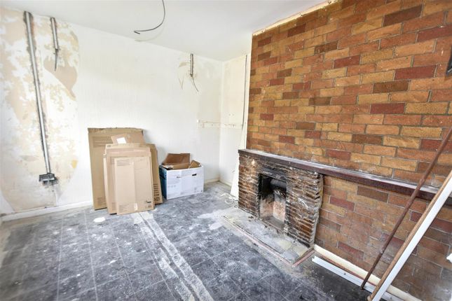 18, Magor Avenue, Camborne photo 2