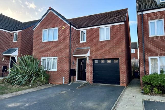 Thumbnail Detached house for sale in Goldcrest Lane, Clipstone Village, Mansfield