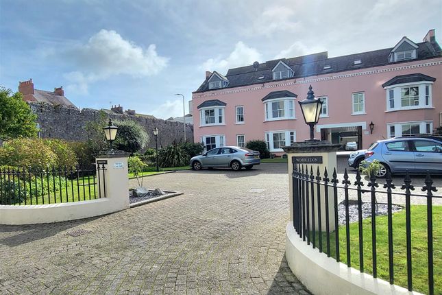 Flat for sale in St. Florence Parade, Tenby