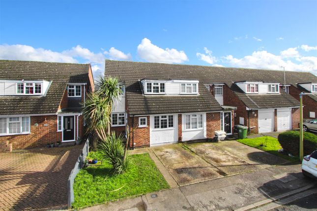 Thumbnail End terrace house for sale in Buryholme, Broxbourne