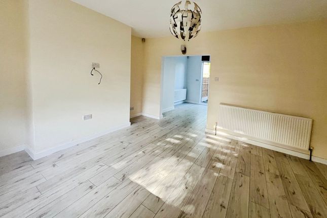 69, Ainsworth Road, Bolton photo 4