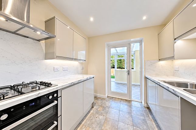 747, Coulter Road, Herne Bay photo 4